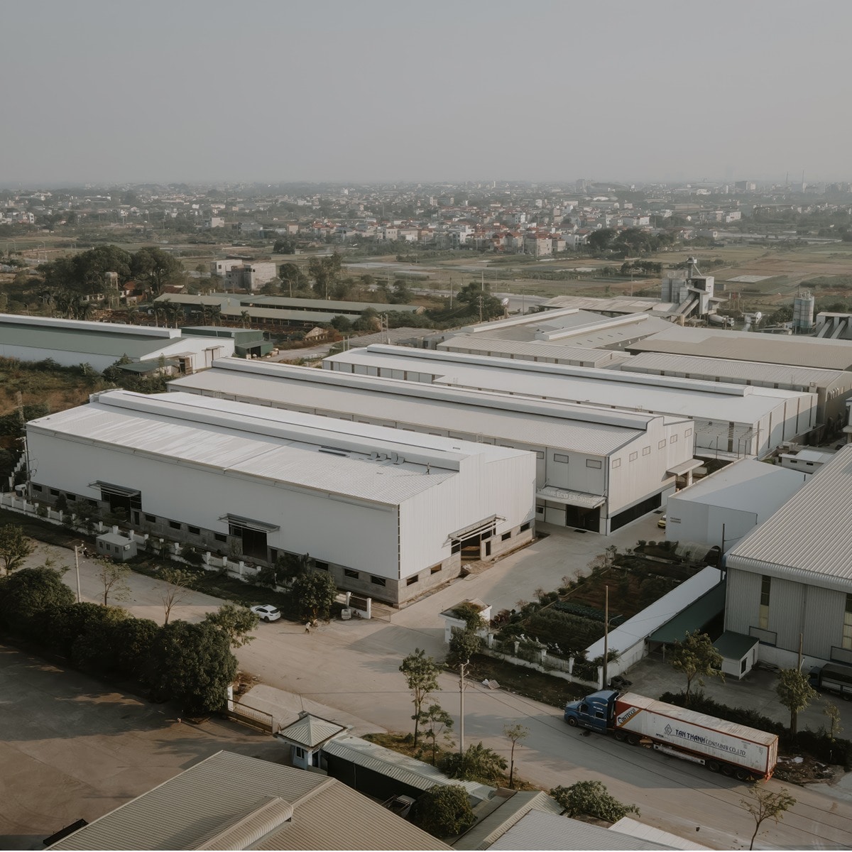 Top 10 Công ty thi công nội thất uy tín 2026 3 nhà máy sản xuất nội thất Eco Factory