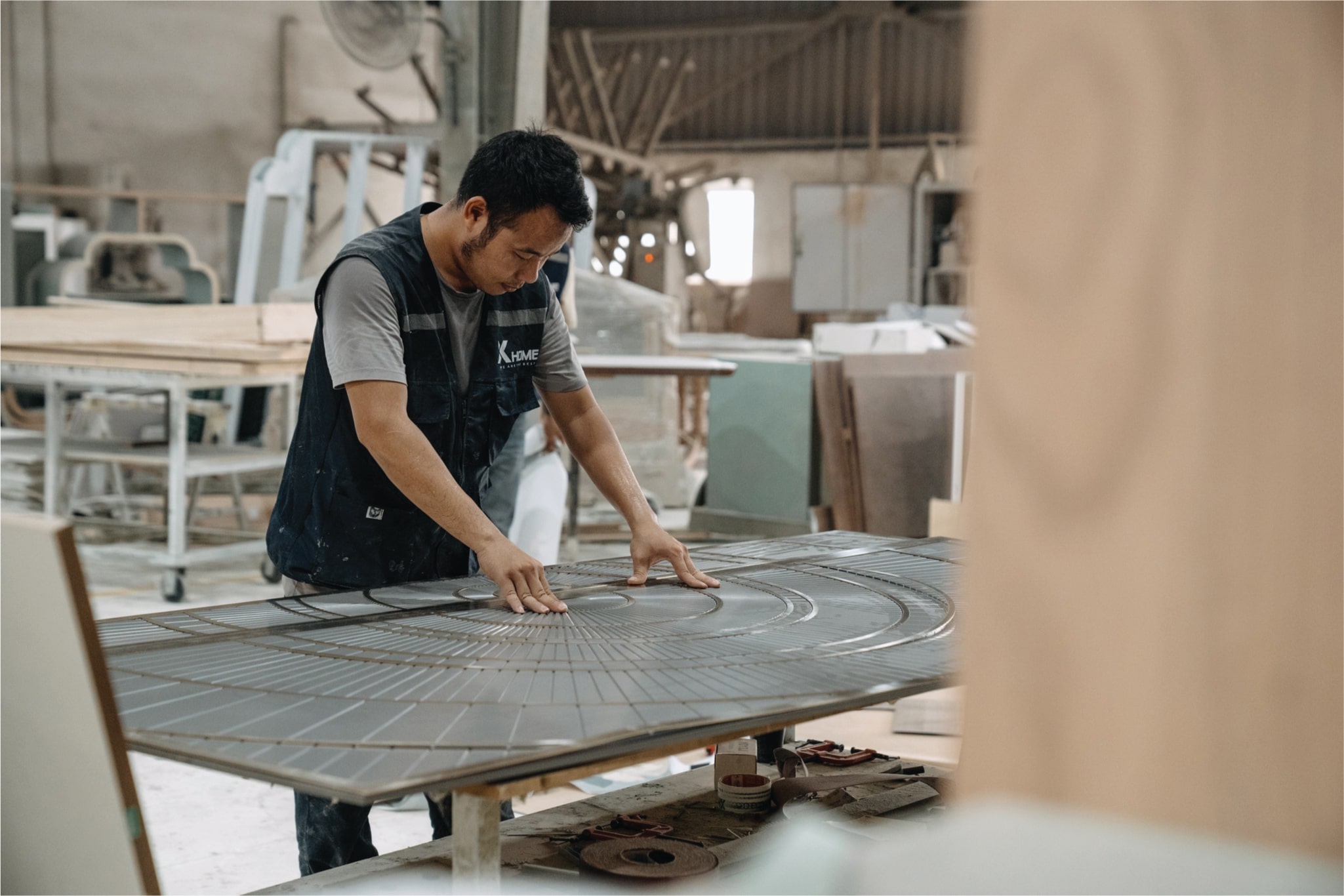 Sản xuất nội thất cao cấp tại nhà máy của XHOME