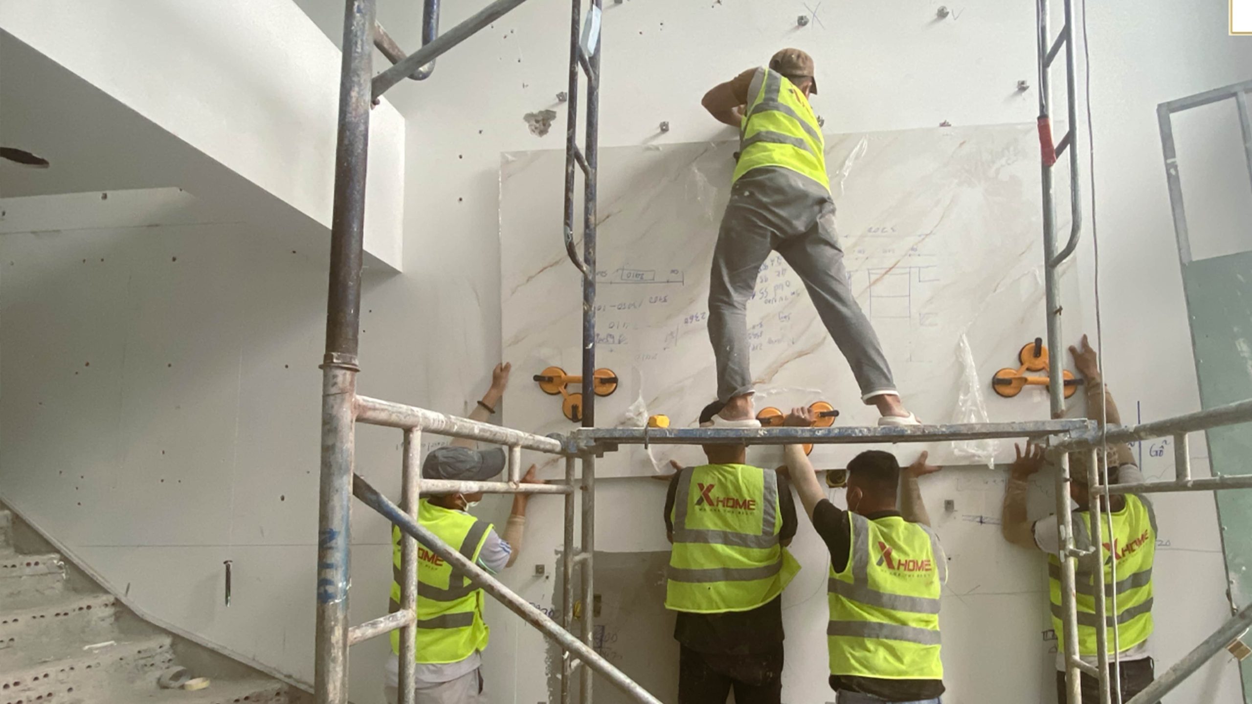 Thiết kế và thi công nội thất nhà phố