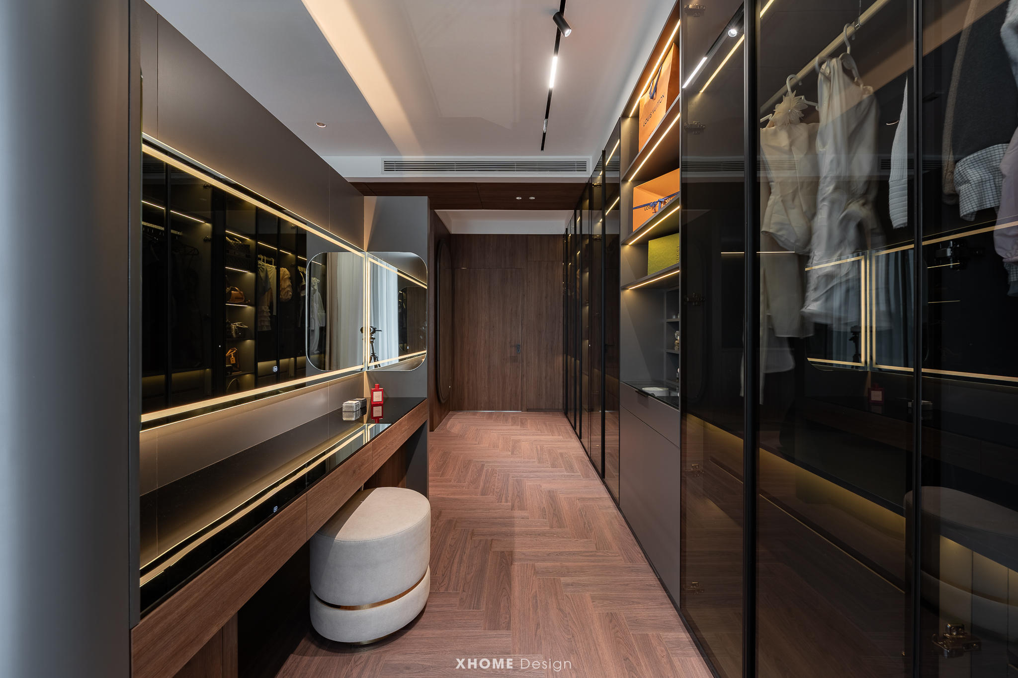 Kính Cường Lực Màu Xám Khói Ứng Dụng Chuẩn Kỹ Thuật 5